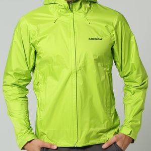 Patagonia Men’s Torrentshell rain jacket